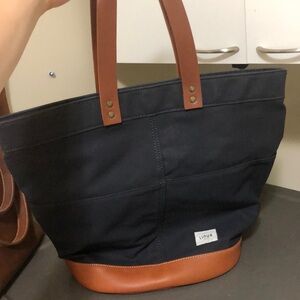 Gorgeous Linus bike bag in navy